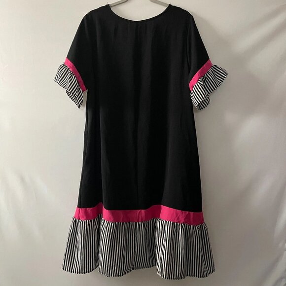 NWT Emery Rose Womens Black Contrast Striped Flounce Sleeve Smock Dress Size 2XL - Picture 2 of 11